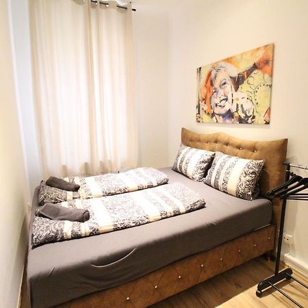 Private Double Bedroom Rf2 Viena Exterior foto